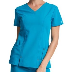 Womens scrub top- dickies xtreme stretch v-neck top with decorative snaps